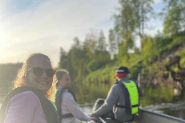 Sälen: Kvällssafari med kanot för att se bäver