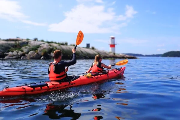 Stockholm 3 dagars guidad kajaktur med Island Camping