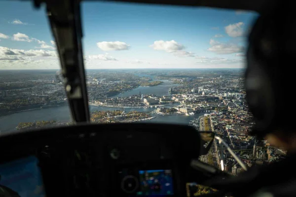 Privat helikoptertur över Stockholms skärgård