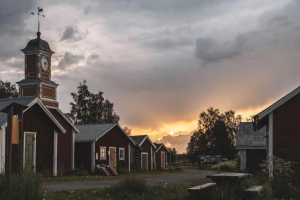 Kukkolaforsen: guidad tur i den historiska fiskebyn