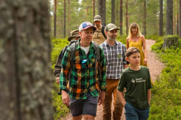 Södra Flenarnas fäbod: Sommarrundtur med fika eller lunch