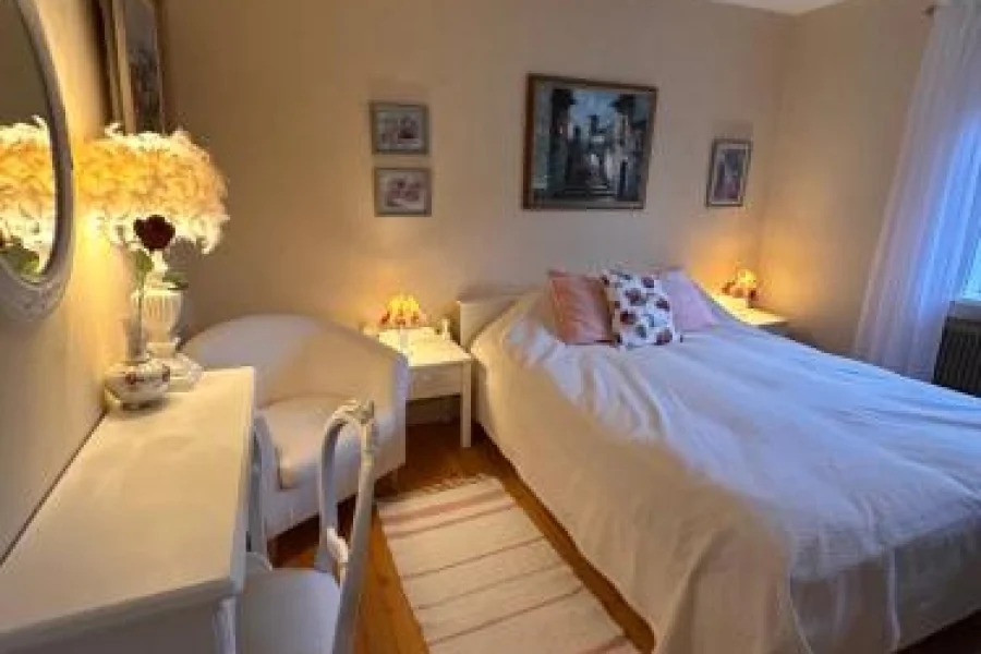 Dahlias Bed & Breakfast