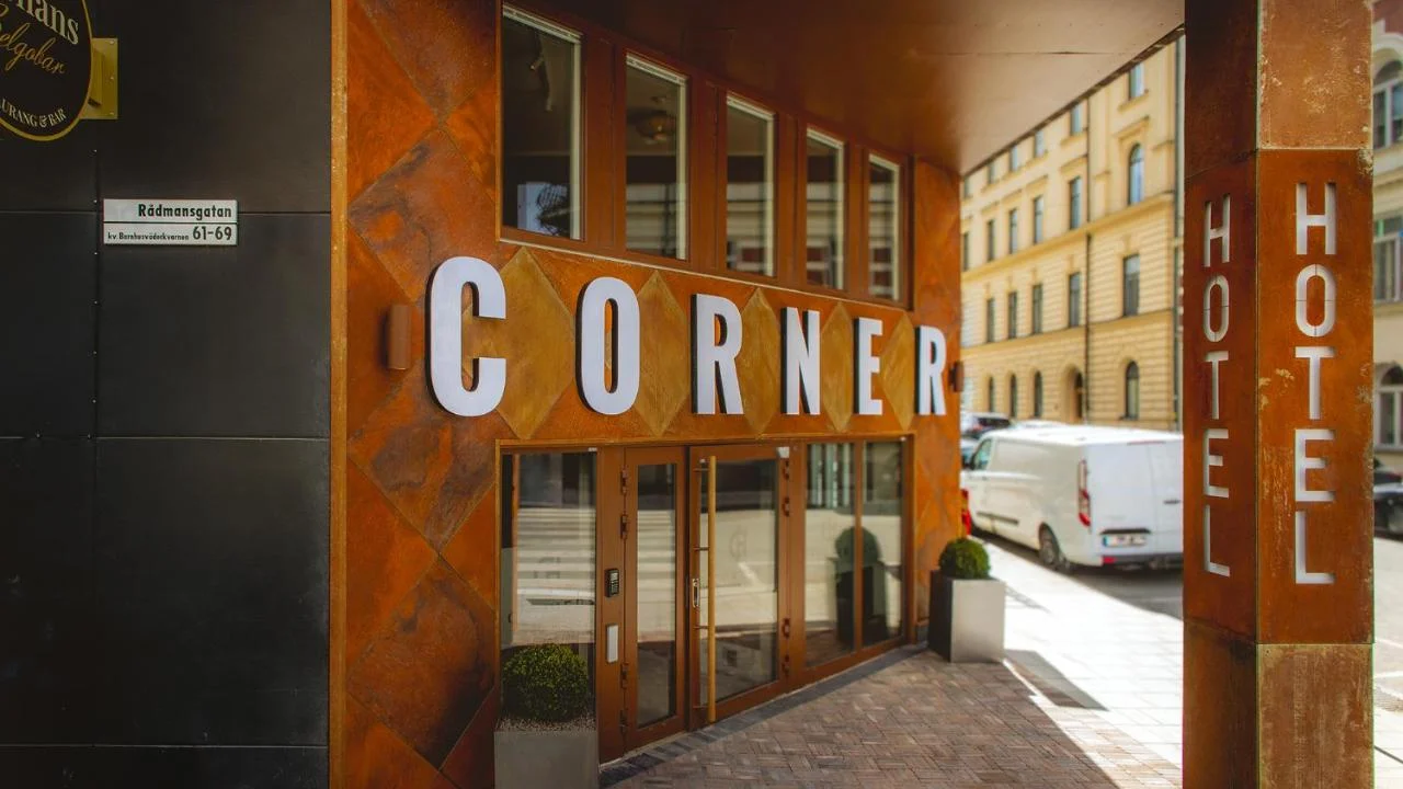 Corner Hotel
