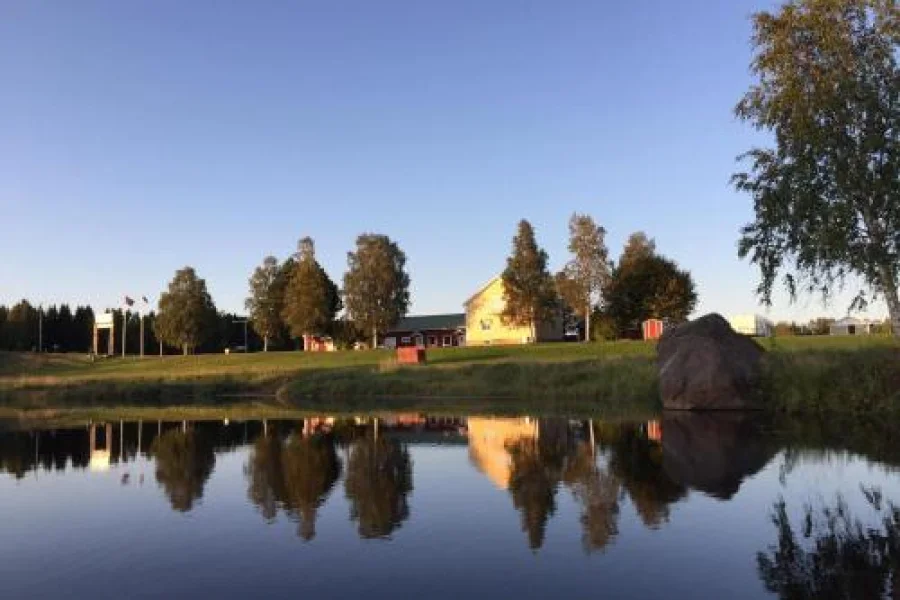 Sangis Motell och Camping