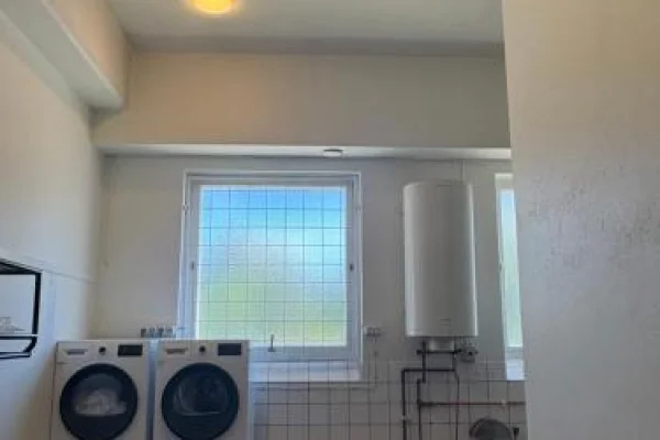 Tibro Stay Private Rooms & Shared Kitchen