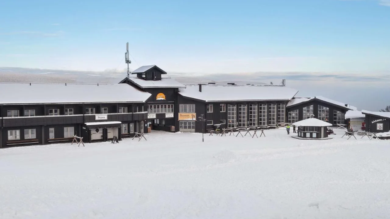 Stoten Ski Hotel