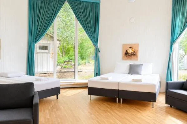 Bokloster Longstay