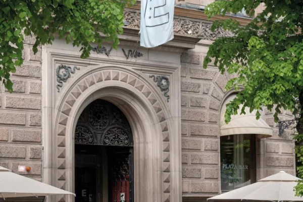 Elite Plaza Hotel