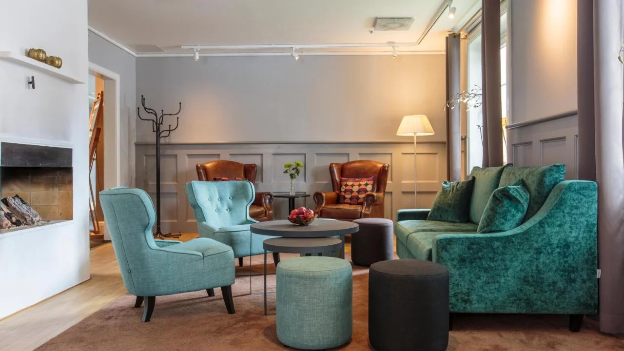 Home Hotel Uman