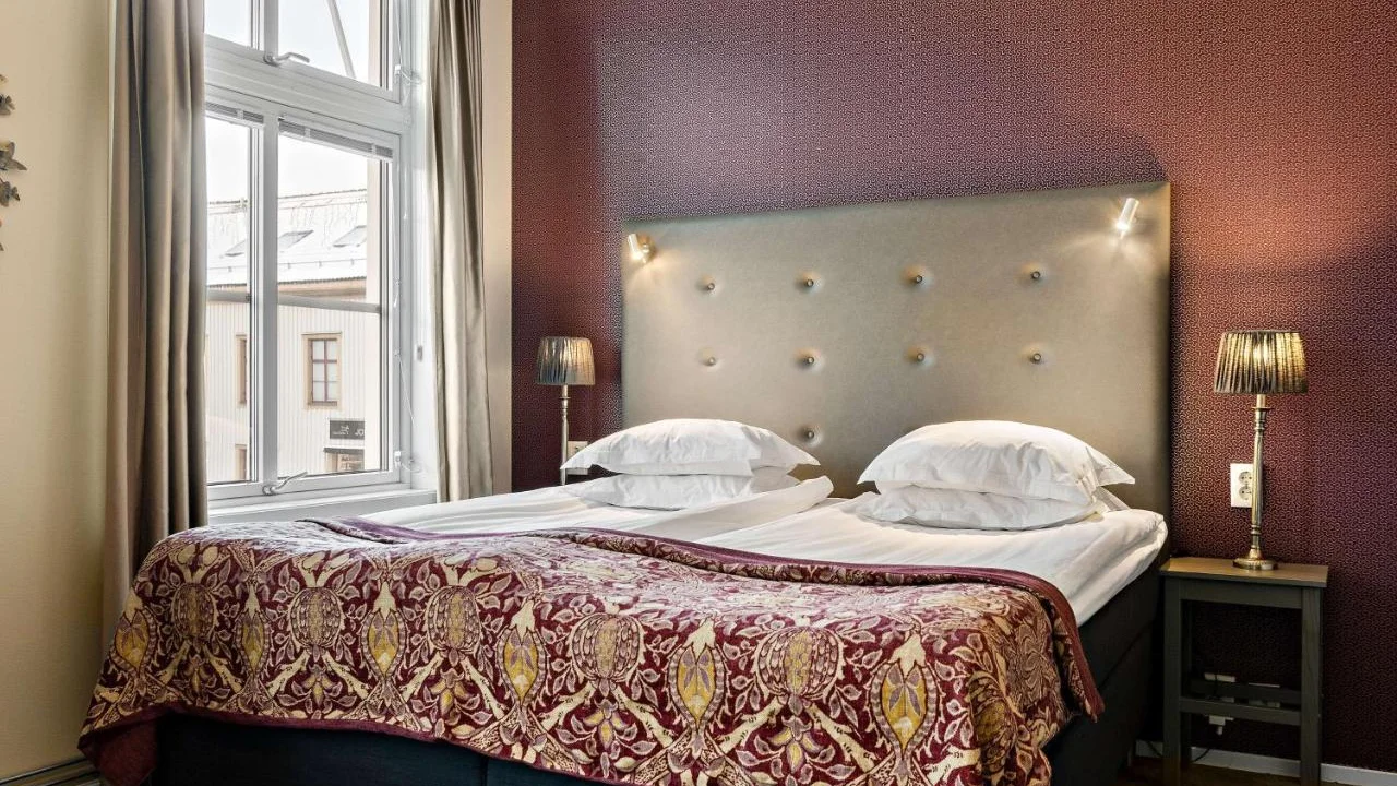 Best Western Plus Edward Hotel