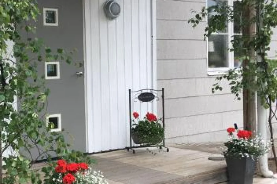 Stor lägenhet i Elofstorps Missionshus