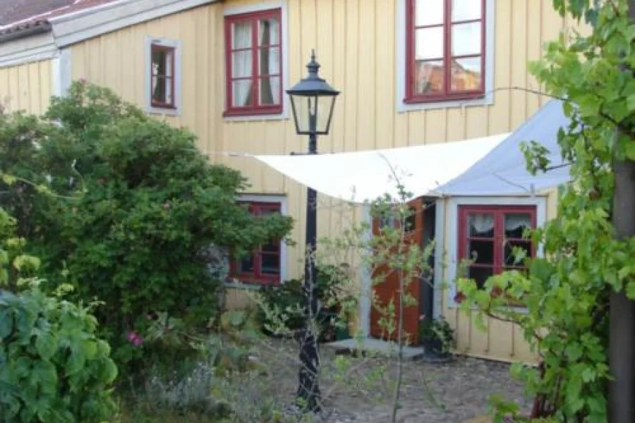 One Room Bed & Breakfast