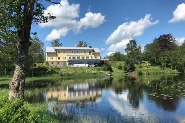 Fegens Vandrarhem