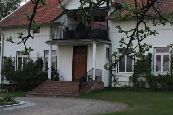 Ekeby i Bro