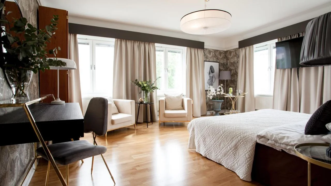 Centric Hotel