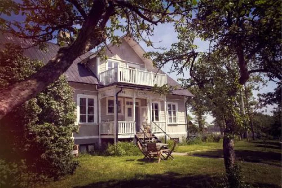 Three Pheasants Boutique Bed and Breakfast
