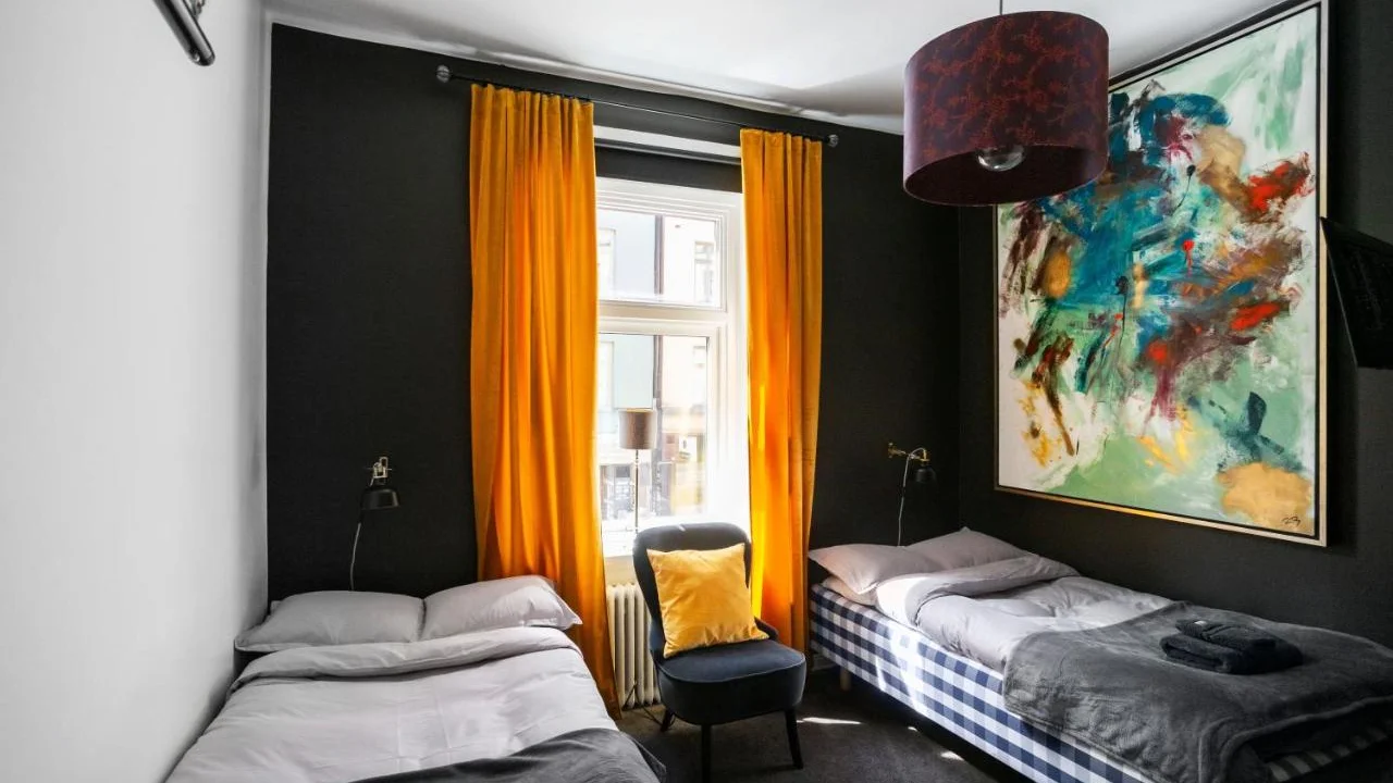Eight Rooms