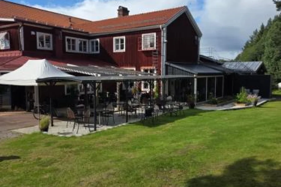 Sjugare Gård Bed & Breakfast