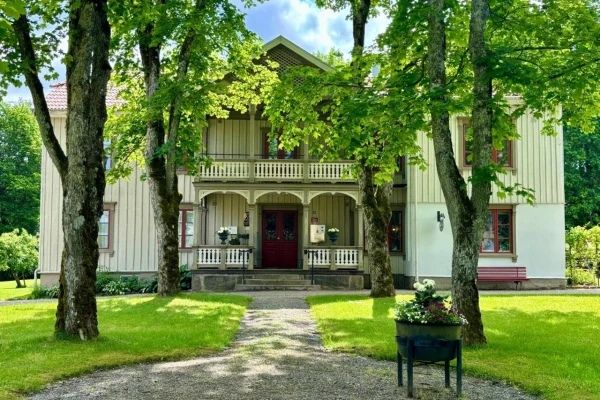 Lydde Gård