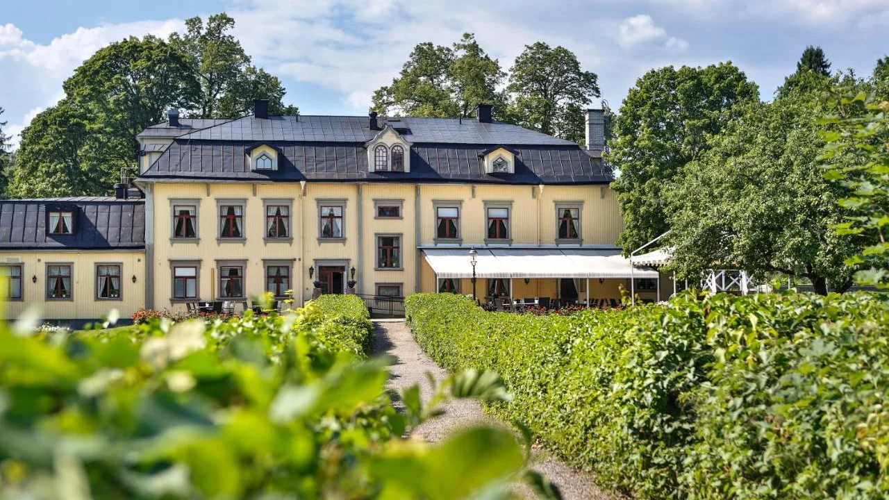 Hennickehammars Herrgård