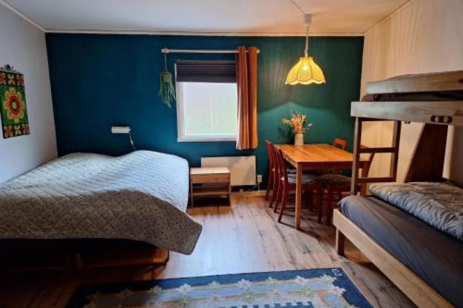 HOSTEL and VANDRARHEM LUPIN Naturcamping Lagom