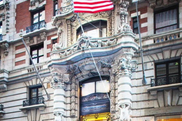 The Hotel at Fifth Avenue