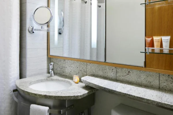 The Jewel Hotel, New York