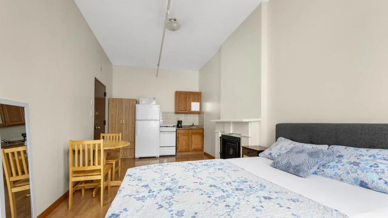 West 30th Street Guest House