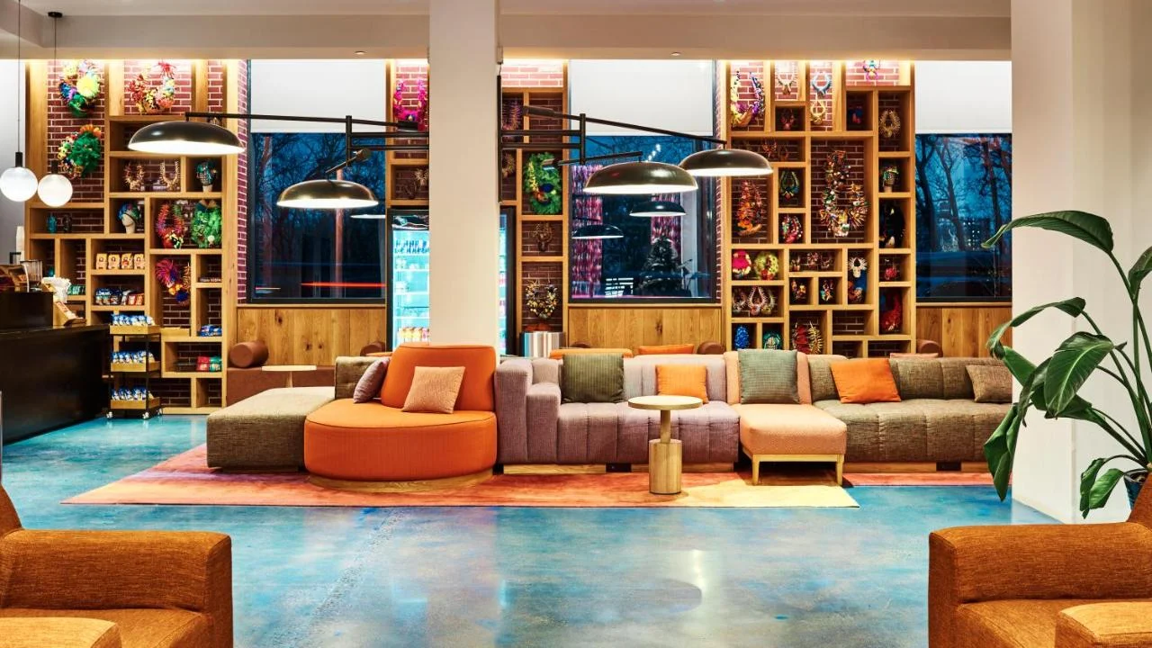 Radio Hotel