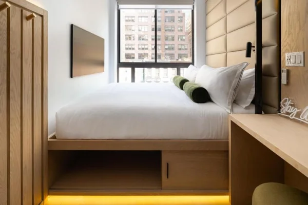Little Charlie Hotel