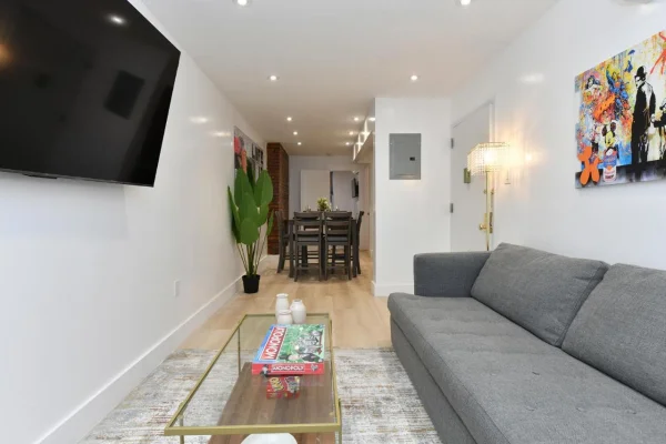 The Pearl-3BR 2 Bath Boutique Apartment NYC