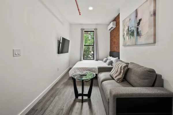 Modern 3-Bedroom NYC Suite for 6 Guests