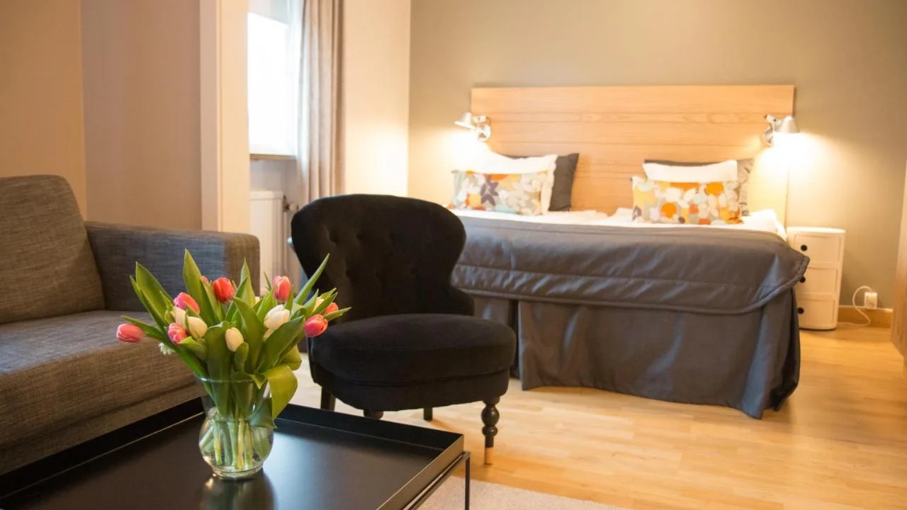 Hotell Aston