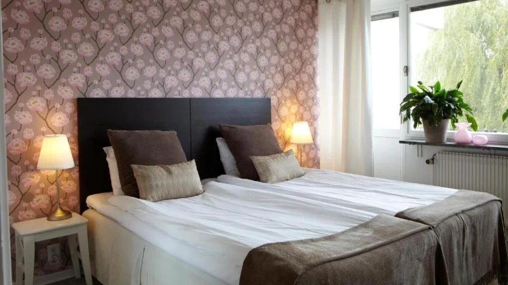 Riverside stay at Hotel - Ängelholm