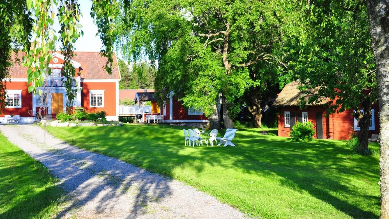 Hem till Gården boutique hotel